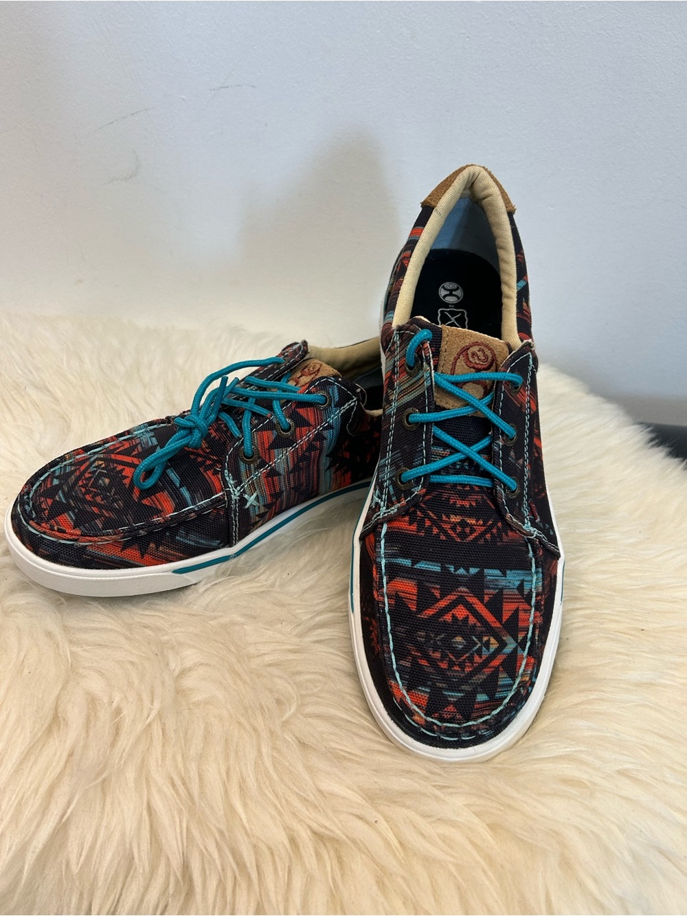 Twisted X Women’s Aztec Patterned Sneakers